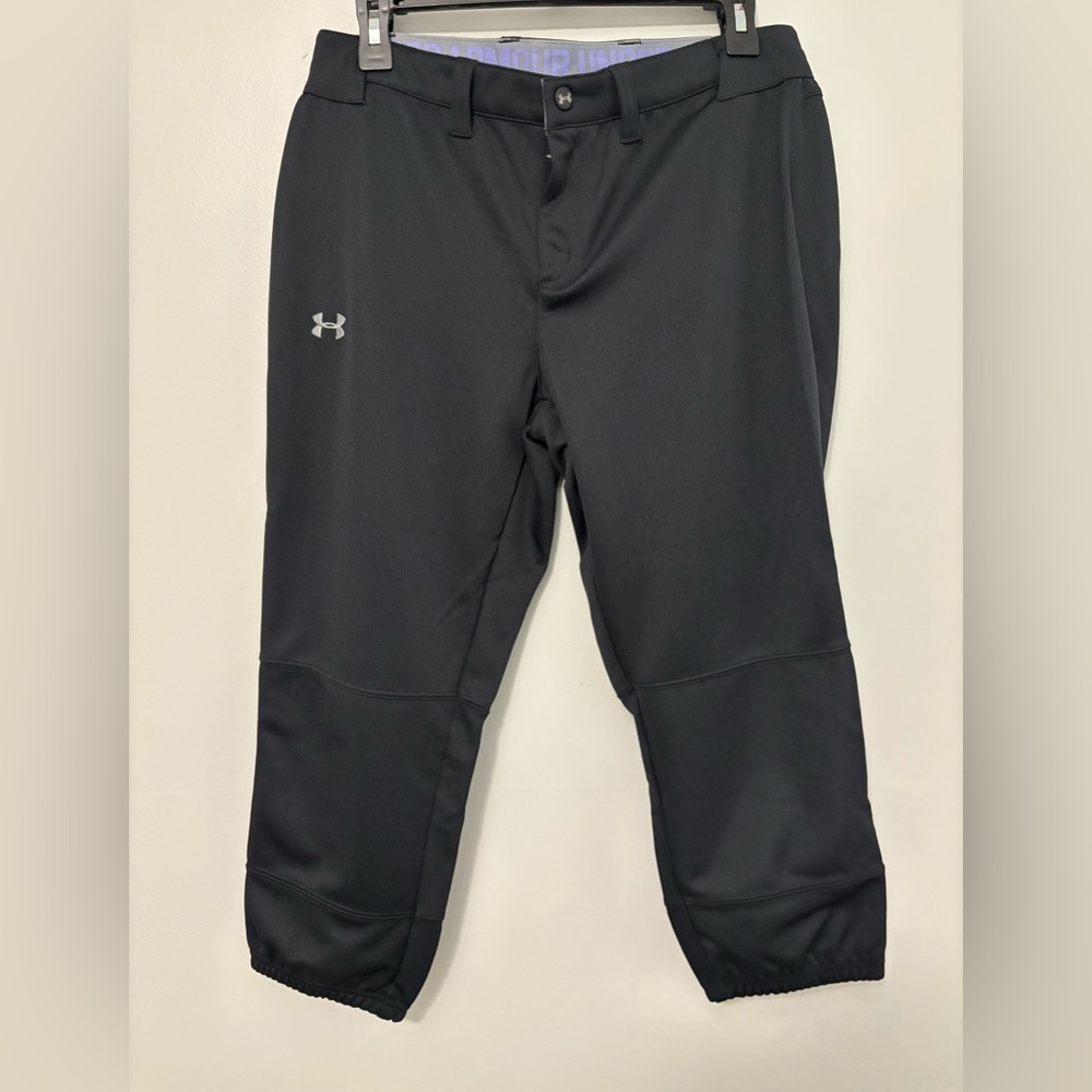 Under Armour women Softball Baseball pants black never worn medium
